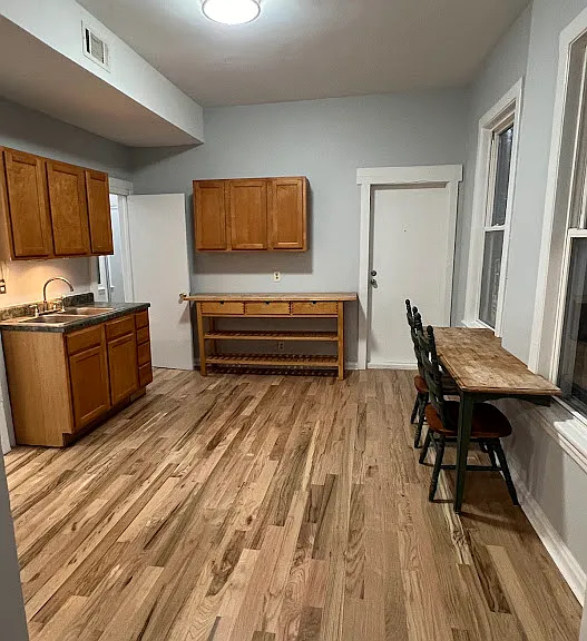 2611 W Armitage Ave #2R — Photo 7