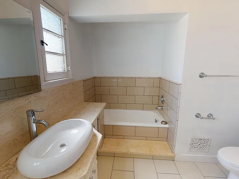 10747 W Ashton Ave — Photo 11