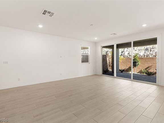 5th image of 9986 Joshua Foothills St