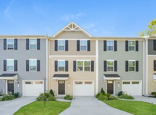 105 Rose Ct, Painesville, OH 44077