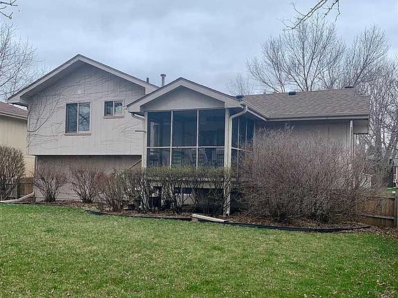 2nd image of 1617 N 144th Ave