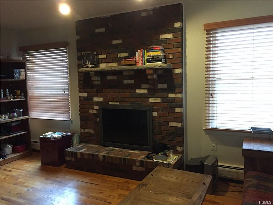2nd image of 12 Denoyelle Cir