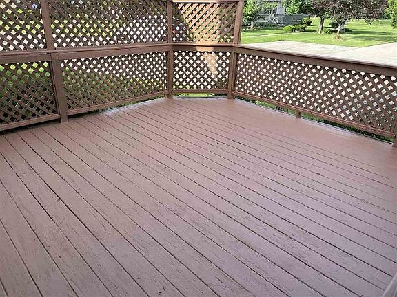 5th image of 12234 Woodside Dr