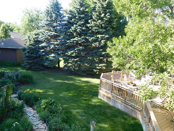 4th image of 503 Red Bird Ln
