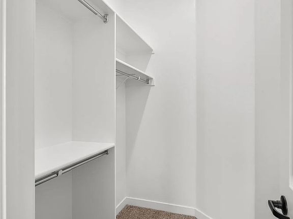 4th image of 12613 Hants Cir
