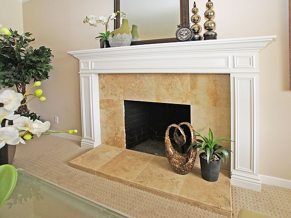 4th image of 230 Alta Mesa Dr