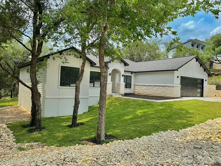 5206 Country Club Dr — Photo 37