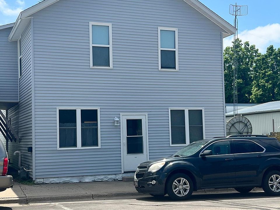 1st image of 617 E 3rd St