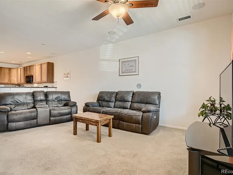 13616 Garfield St #D — Photo 20