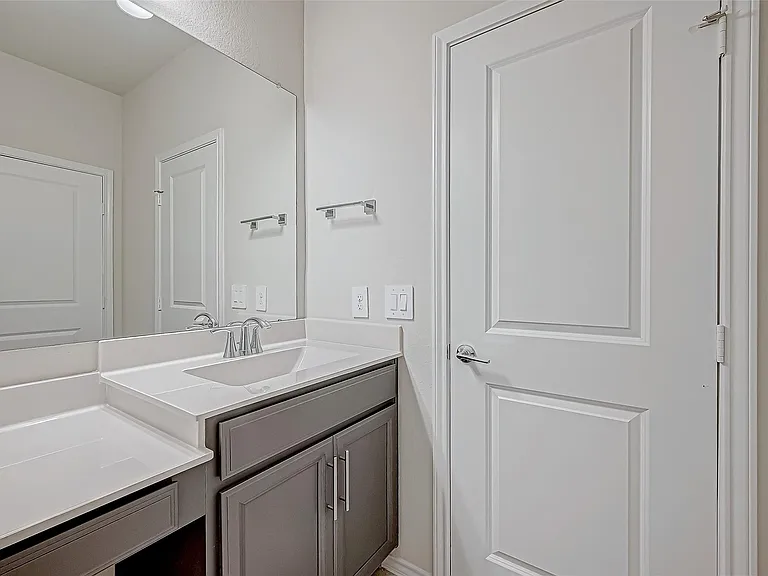 10511 Blankiet Ln — Photo 29