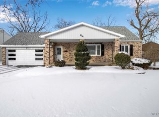 740 Seneca St, Lewiston, NY 14092