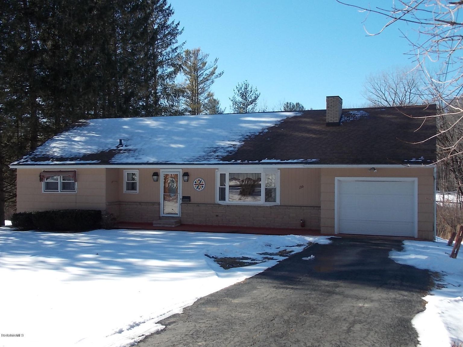 195 Churchill St, Pittsfield, MA 01201 Zillow