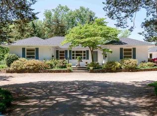 2 Canterbury Rd, Charlottesville, VA 22903