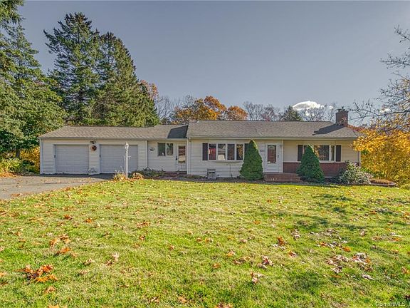 10 Wayne Rd Wallingford Ct 06492 Mls 170453024 Zillow