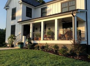 4253 S Blue Ridge Tpke, Rochelle, VA 22738