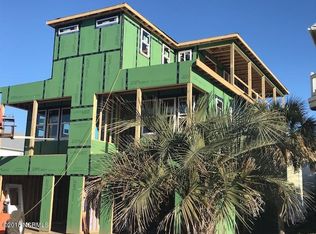 1515 Bowfin 2 Ln, Carolina Beach, NC 28428