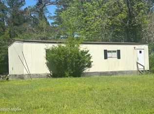 1268 Christian Rd, Juliette, GA 31046