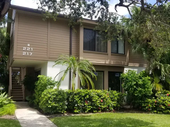 217 NE Edgewater Dr #217, Stuart, FL 34996