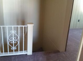 8 Plaza St, Marcus Hook, PA 19061