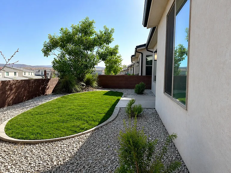 4107 E Phobos Ln — Photo 10
