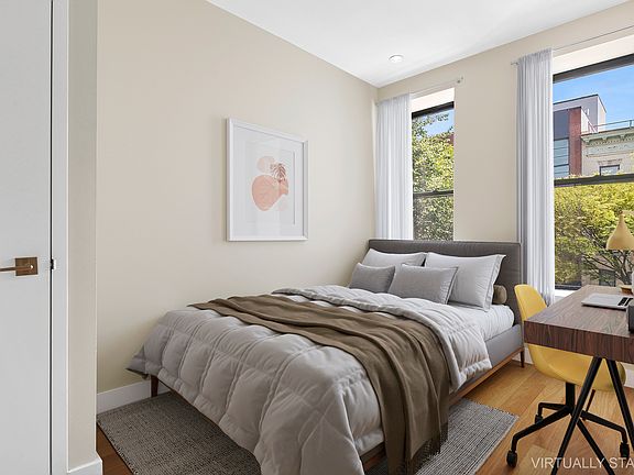 5th image of 385 Chauncey St APT 2R