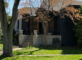 5425 Riverside Dr E, Windsor, ON N8S1A5