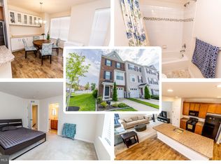 7636 Town View Dr, Dundalk, MD 21222