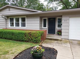 1917 Oxford Rd, Lawrence, KS 66044