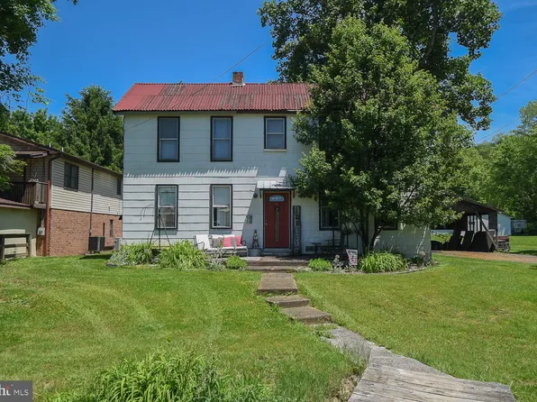 75 S Old Mill Dr, Fort Ashby, WV 26719