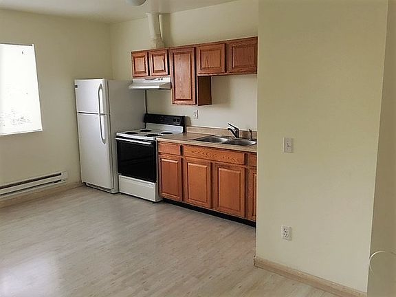 2nd image of 1424 Earnest S Brazill St APT E