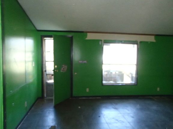 4th image of 5206 Salem St