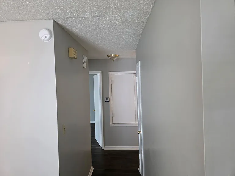8 Azalea Ave #5E — Photo 10