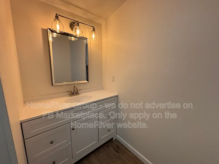882 Maple Dr — Photo 16