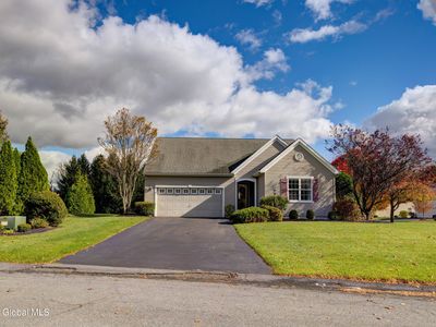 1 Newburry Court, Clifton Park, NY, 12065