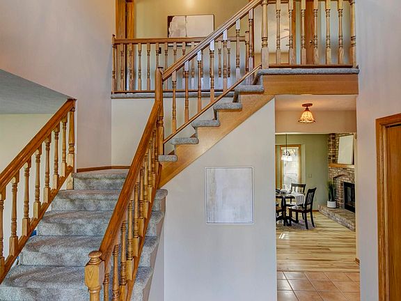4th image of 1023 Tekamah Ln