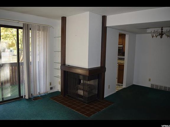 4th image of 6886 S Countrywoods Cir APT 1A