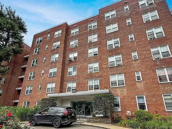 1111 Midland Avenue #5J, Bronxville, NY 10708