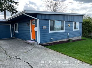 2205 NE 9th St, Renton, WA 98056