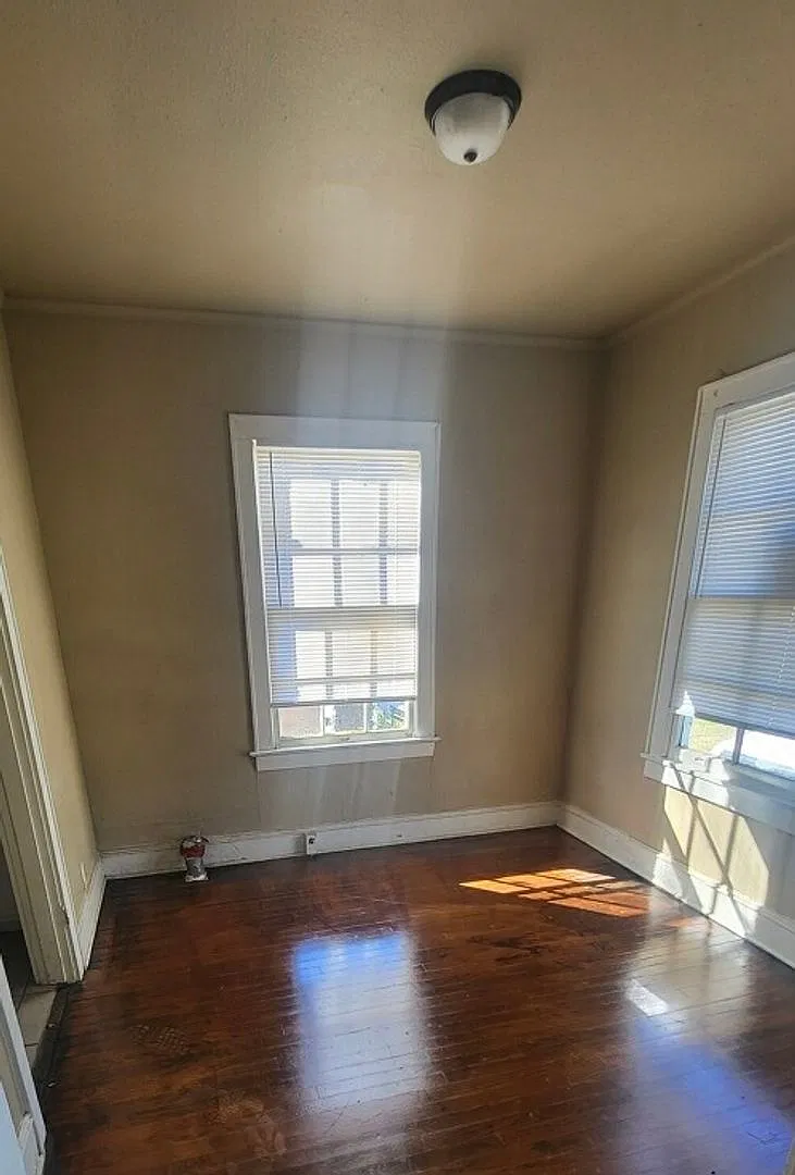 Nice 2 Bedroom — Photo 3