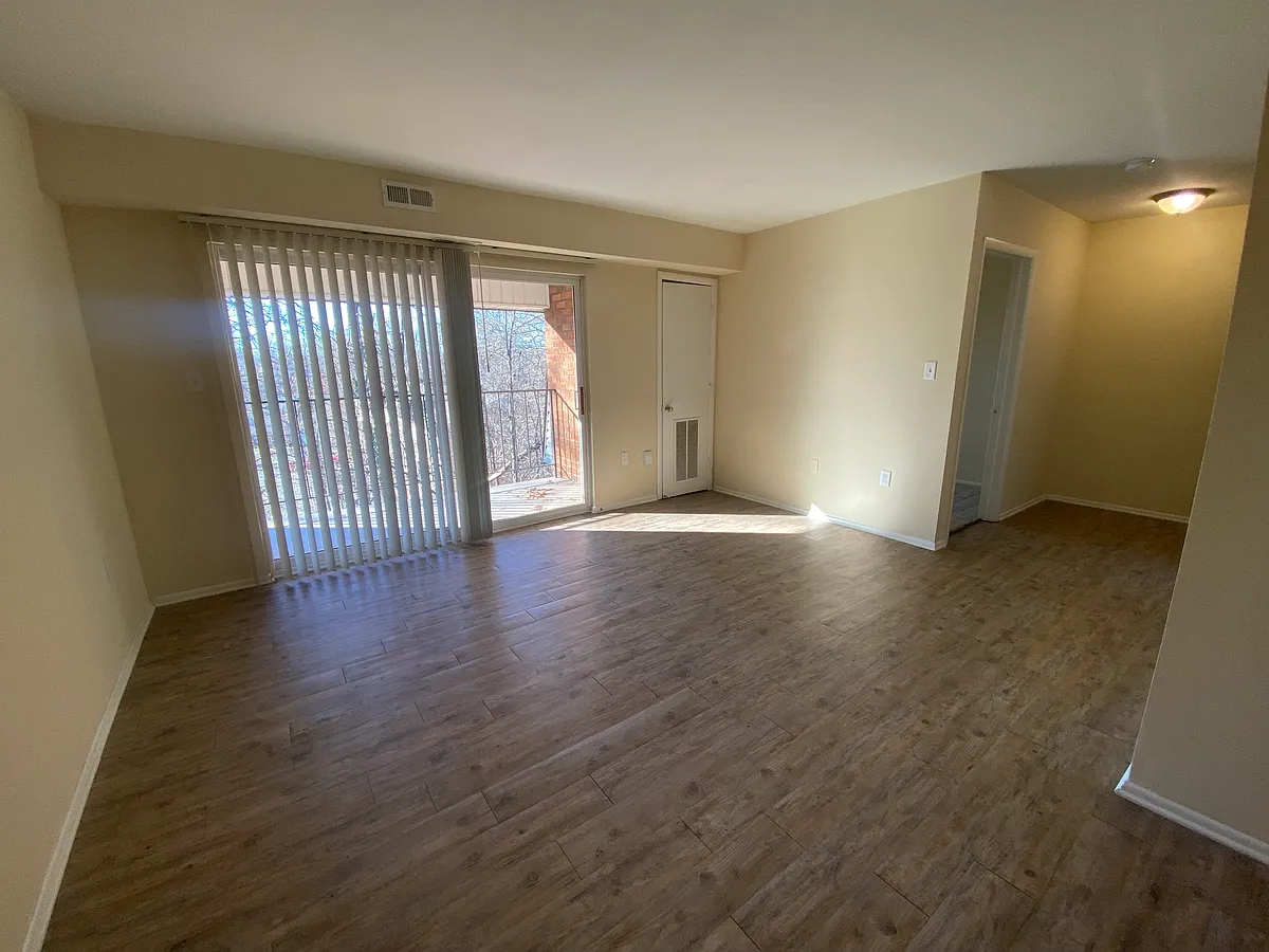 Building Photo - Forestbrook Apartments