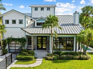 38 Hersey Dr, Ocean Ridge, FL 33435