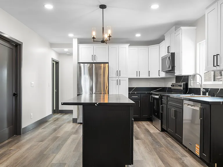 1827 Bellevue Ave #1 — Photo 13