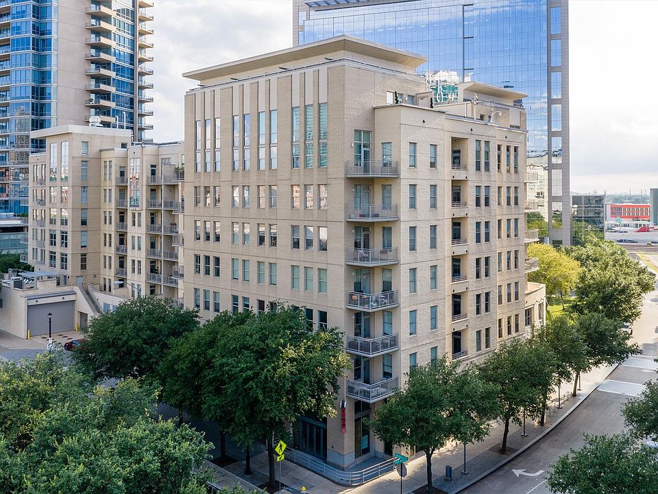 1st image of 2323 N Houston St APT 202