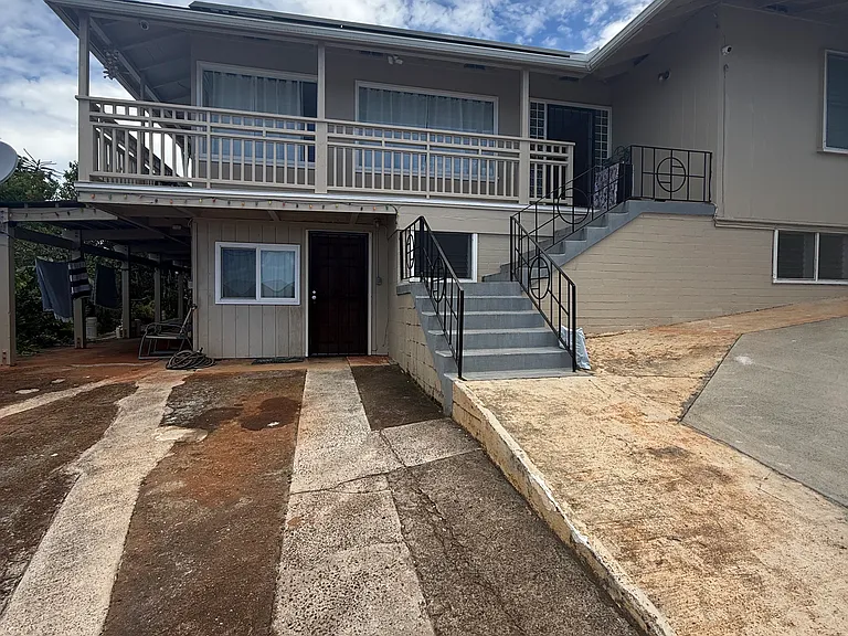 2226 Noah St — Photo 1