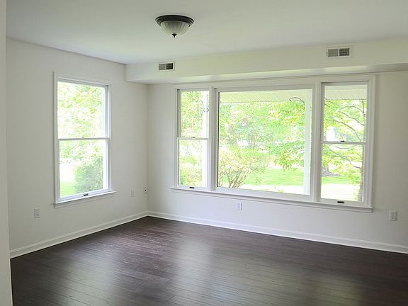 Front sitting room