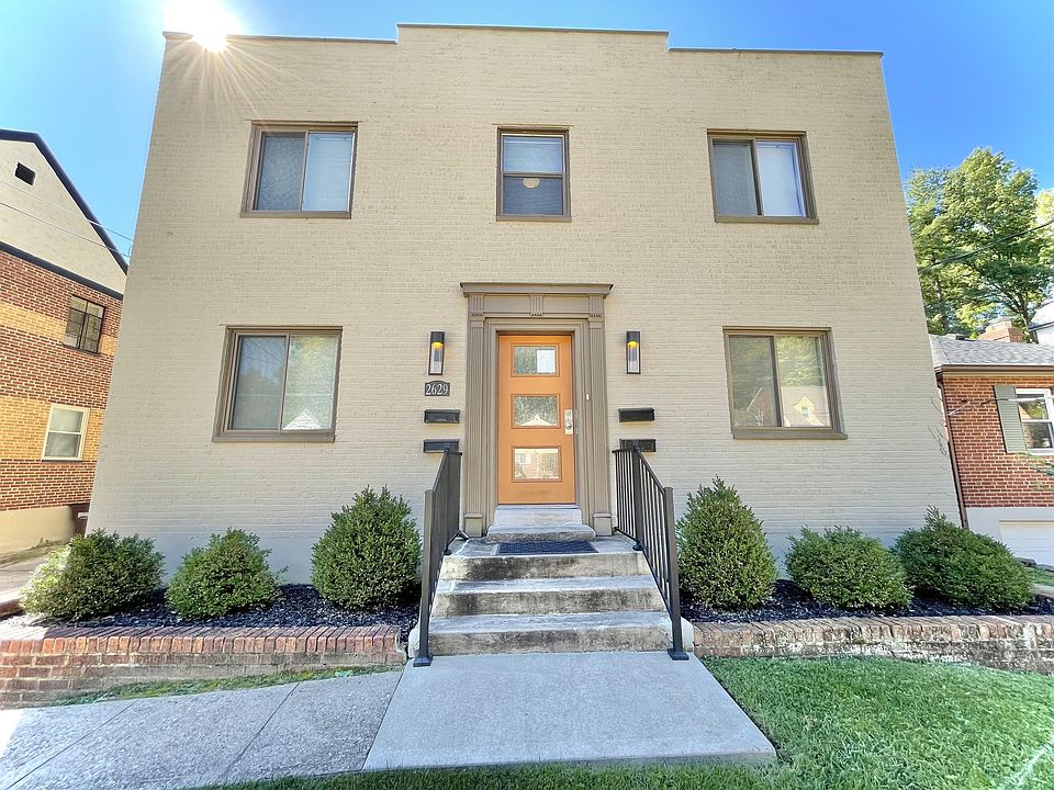 1st image of 2629 Bremont Ave #4