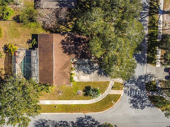 5th image of 3622 Tree Line Way