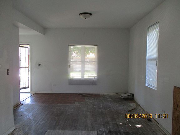 3rd image of 1234 S 19th Ave