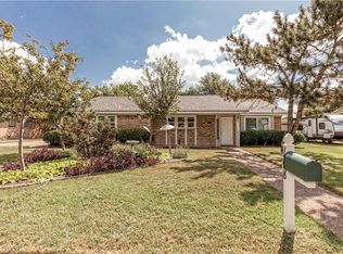 148 Travis Ln, Hewitt, TX 76643