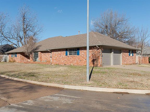 2nd image of 2501 NW 121st St